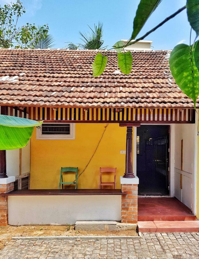 Albergue Design Ashram Kozhikode Exterior foto